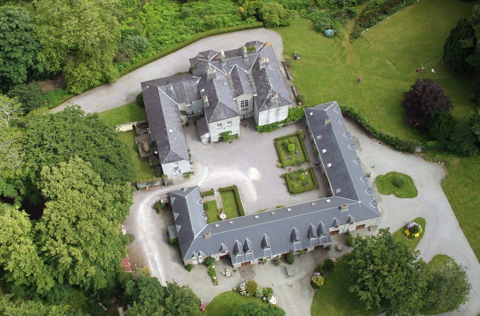 Beaufort House and Cottages Aerial View