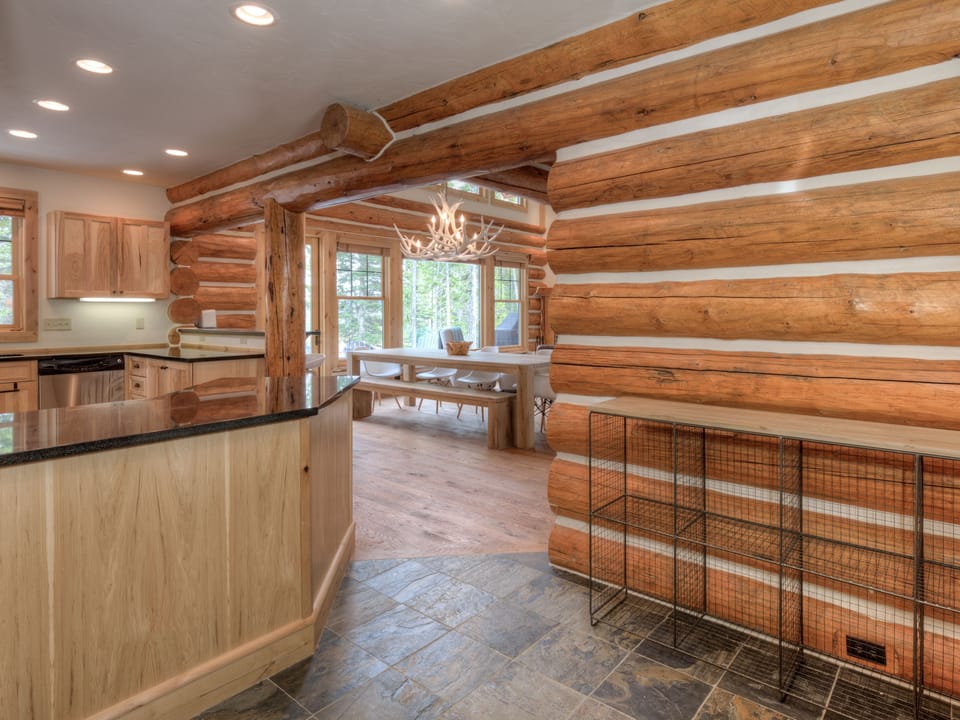 Powder Ridge Rosebud 24, Entry, 1