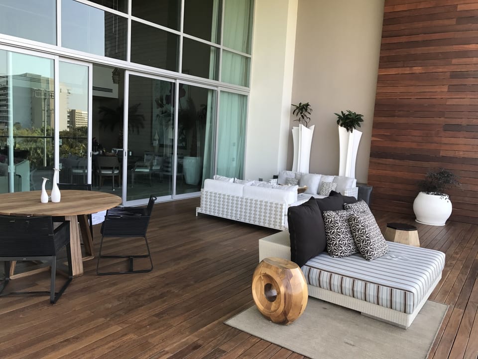 Indoor/outdoor living! Expansive deck w/ breath taking views!