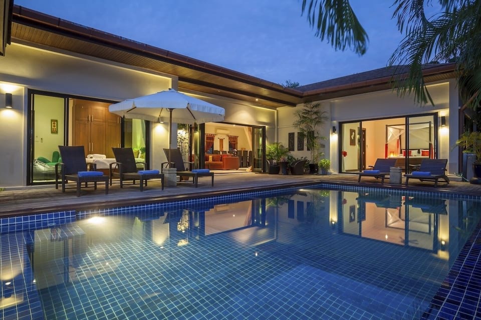 Stylish Moonstone Villa