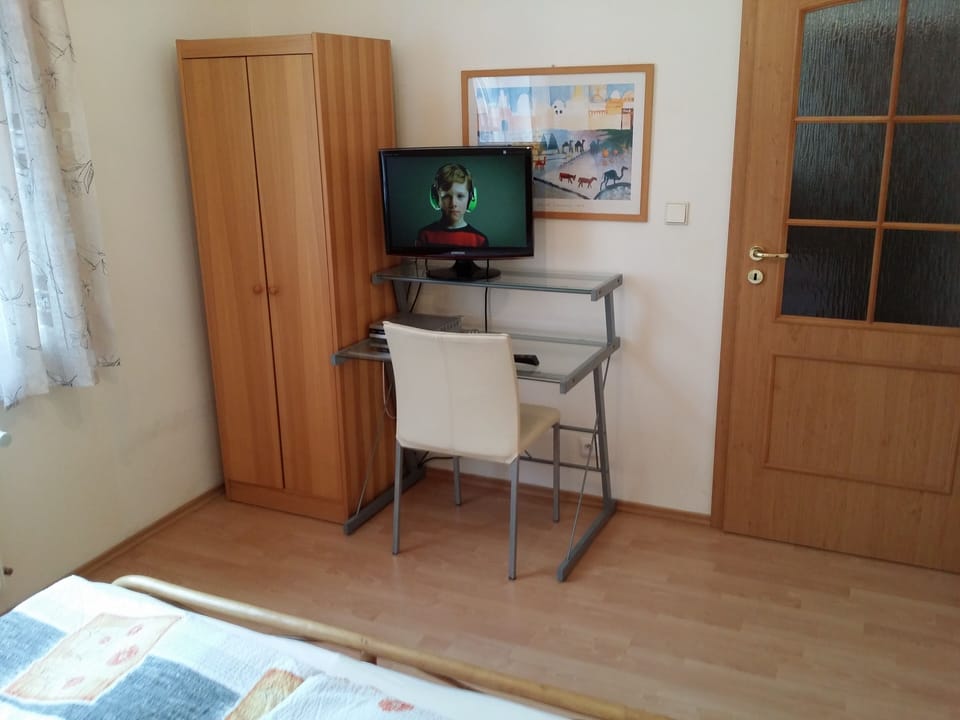 room2