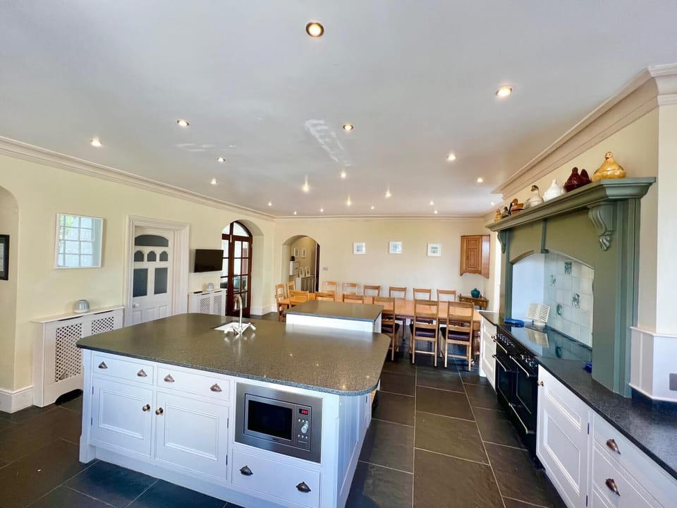 Kitchen with seating for 16