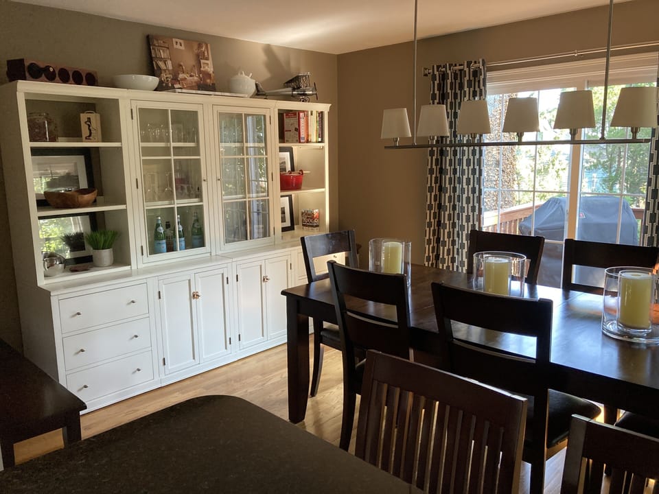 Dining Room/Private Deck