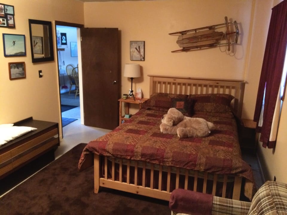 Queen Bed