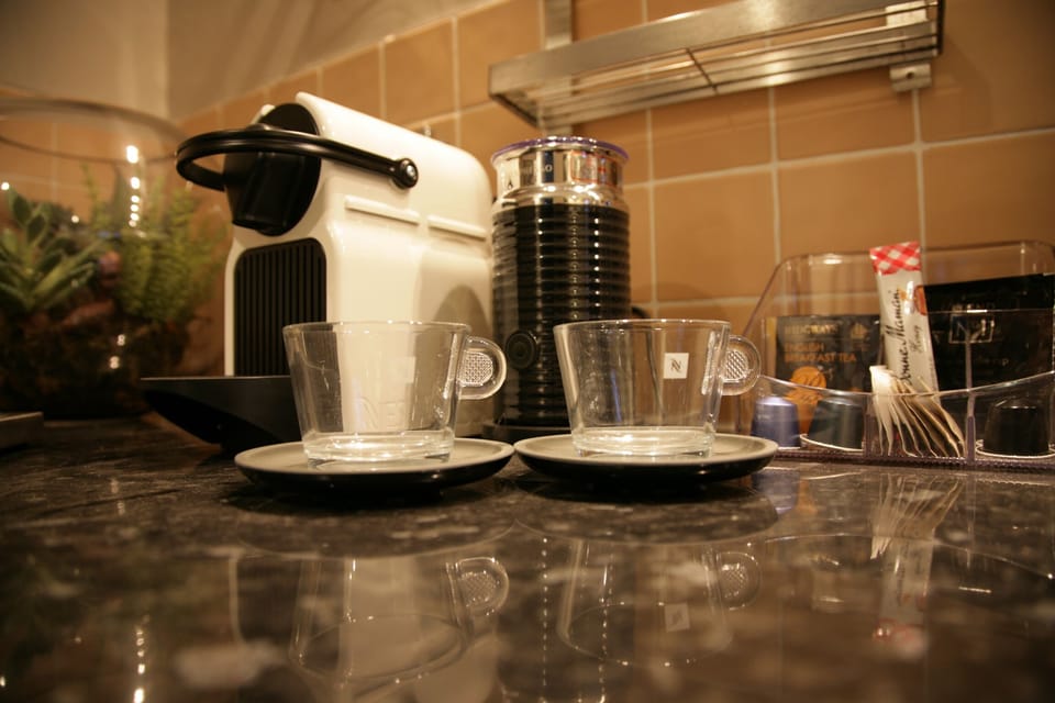 No George Clooney but lovely coffee facilities