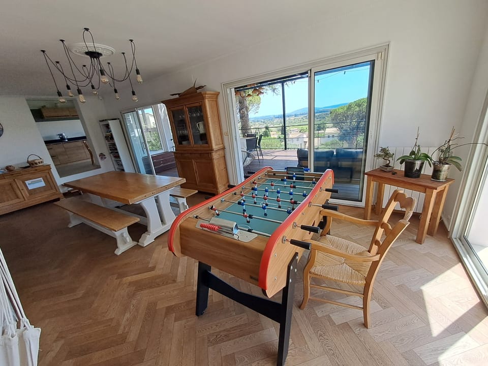 Game room