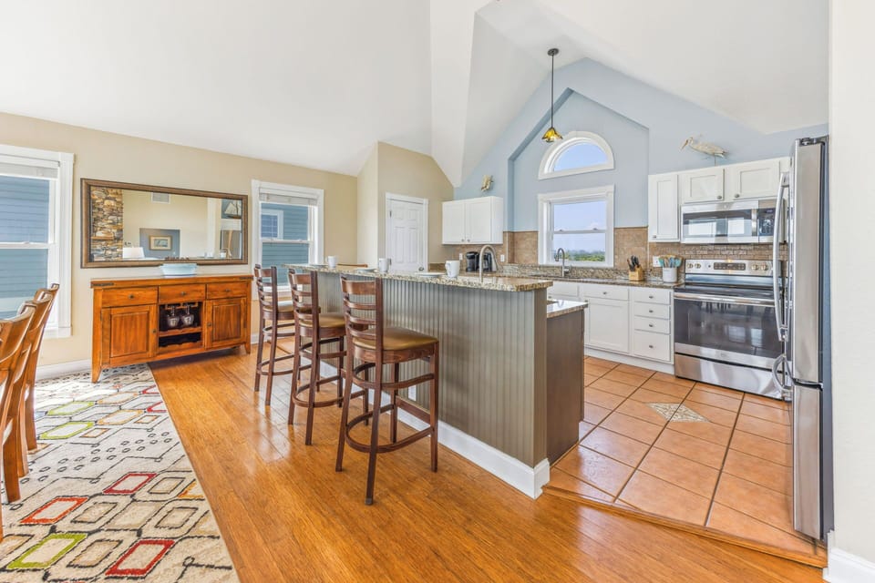 Surf or Sound Realty - 214 - Prince of Tides - Kitchen -2