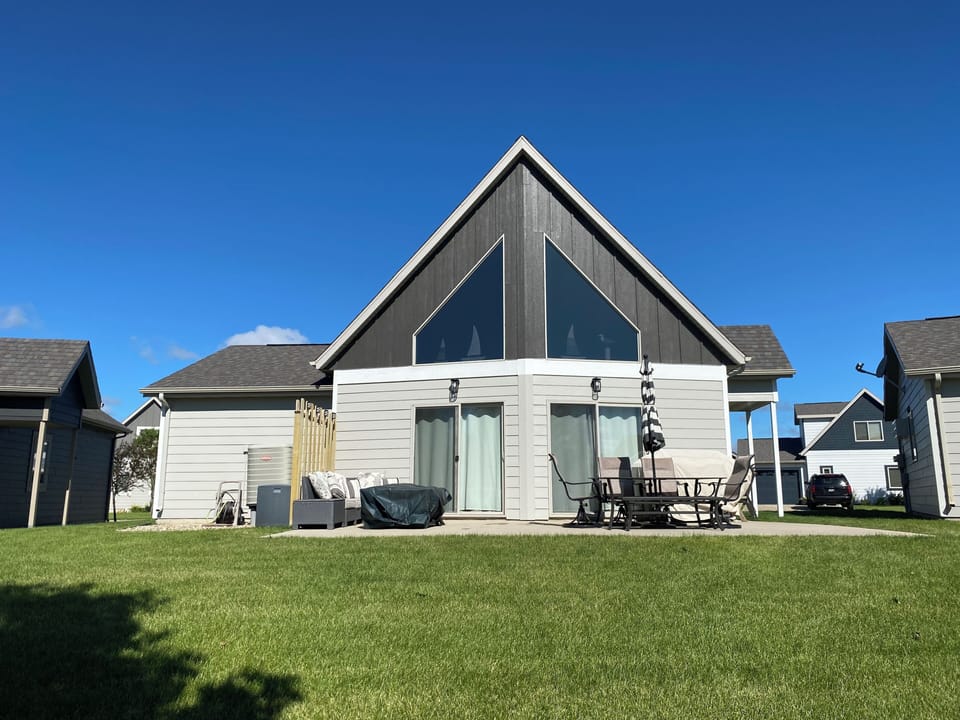 Rear Patio, Gas Fire Pit & Grill