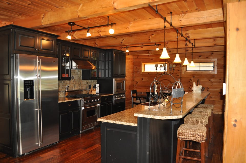 Large kitchen with Viking Appliances and all the kitchen utensils needed!