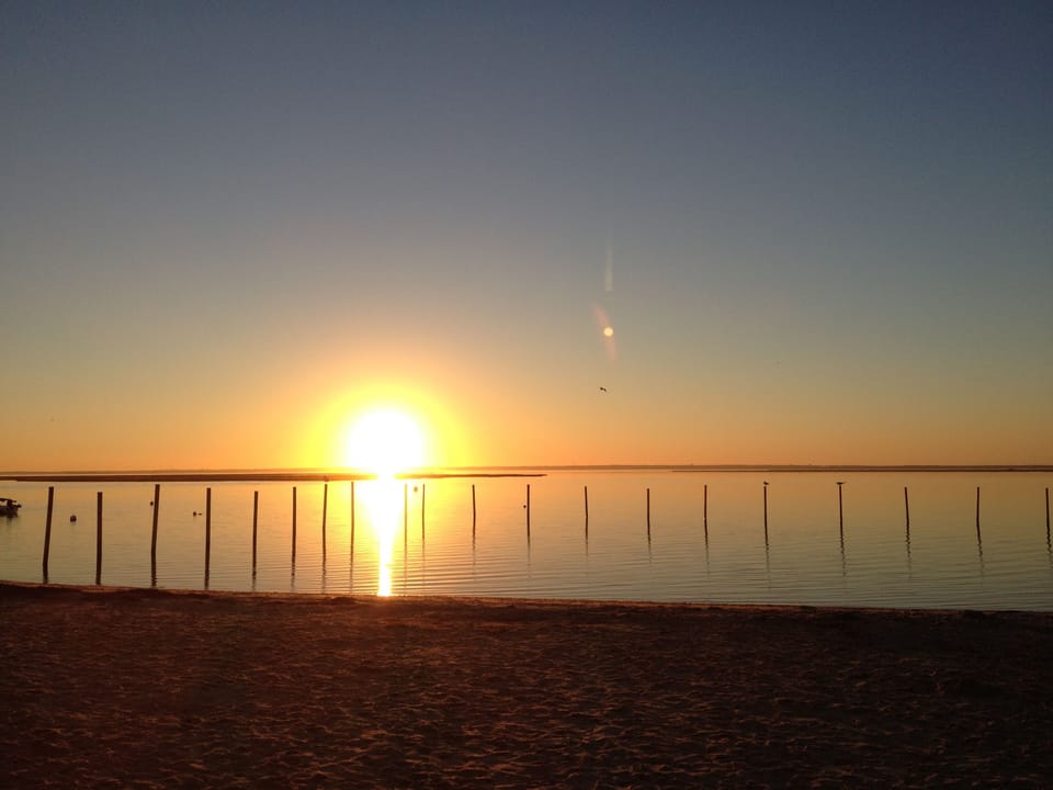 Sunset over bay park - 3 streets away