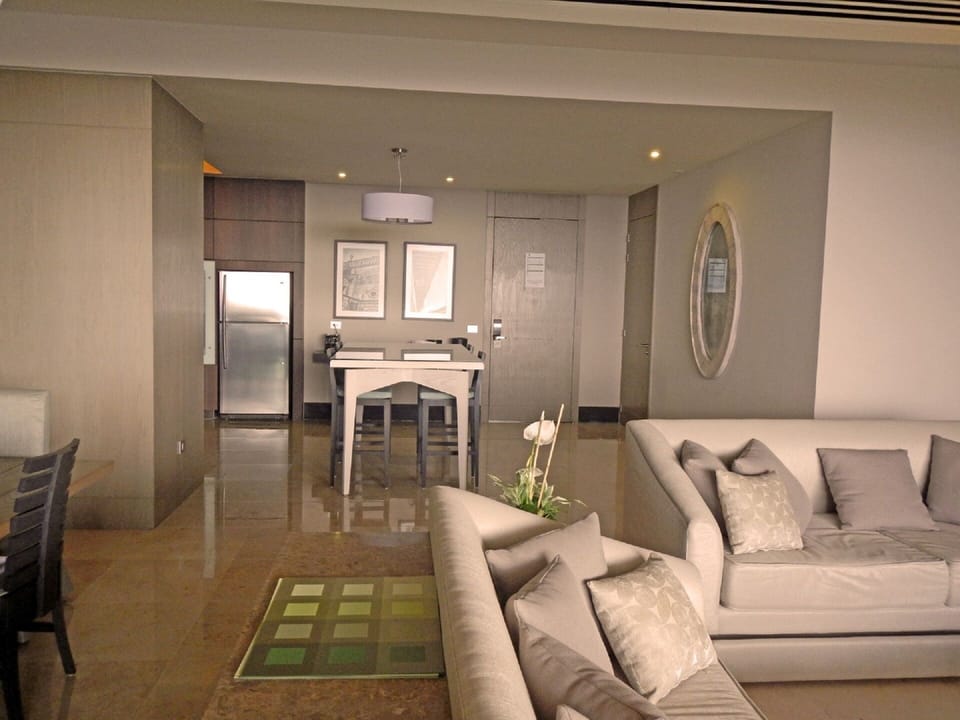 Entrance and living area