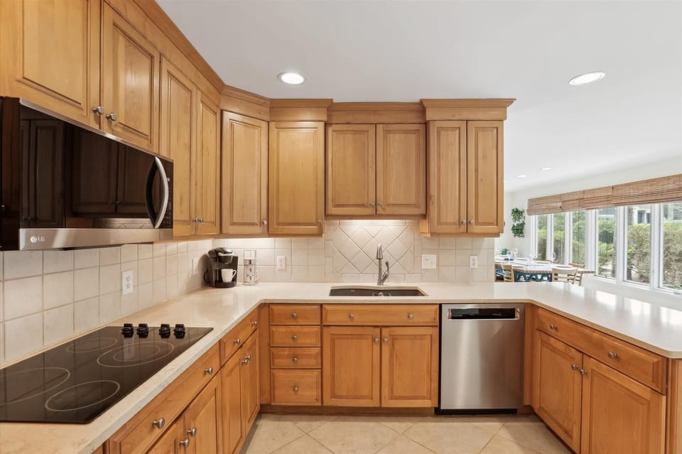Kitchen at 28 Canvasback