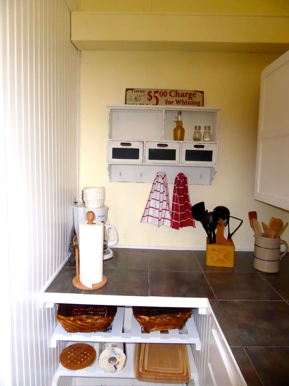 Tile counter tops 