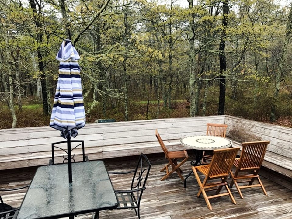 Large Deck facing Bike path with great East and South Sun