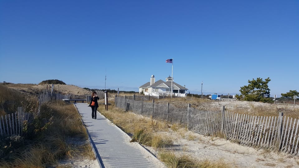 Seagull Beach walking ramp and concession building.