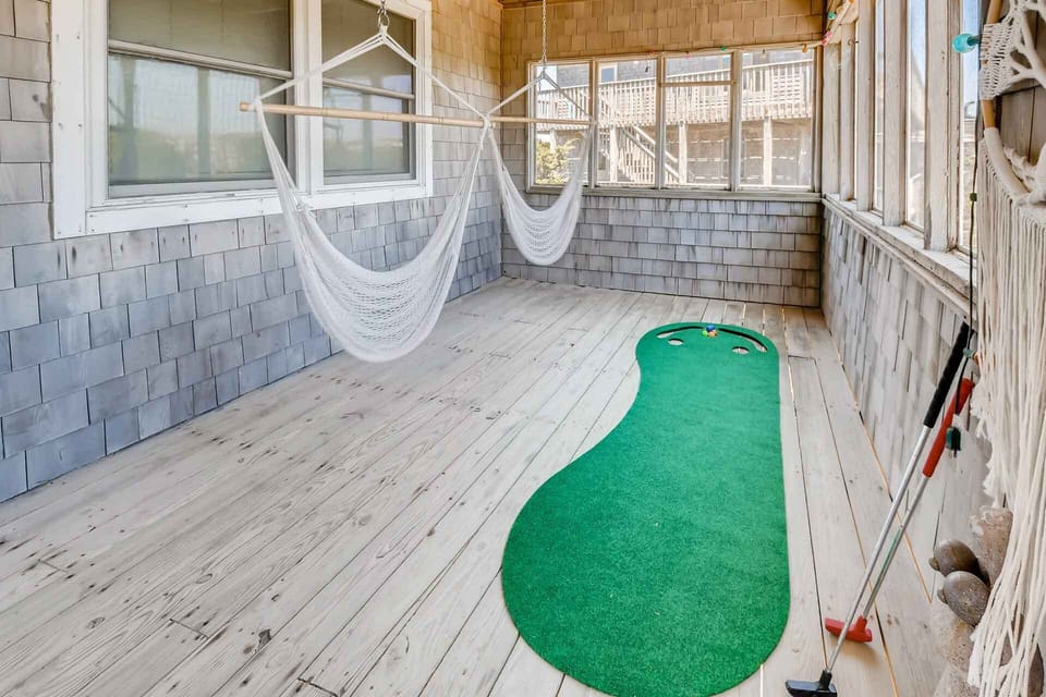 Surf-or-Sound-Realty-754-Cake-by-the-Ocean-Screen-Porch