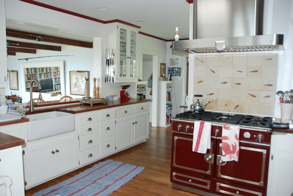 Kitchen with a La Cornue range