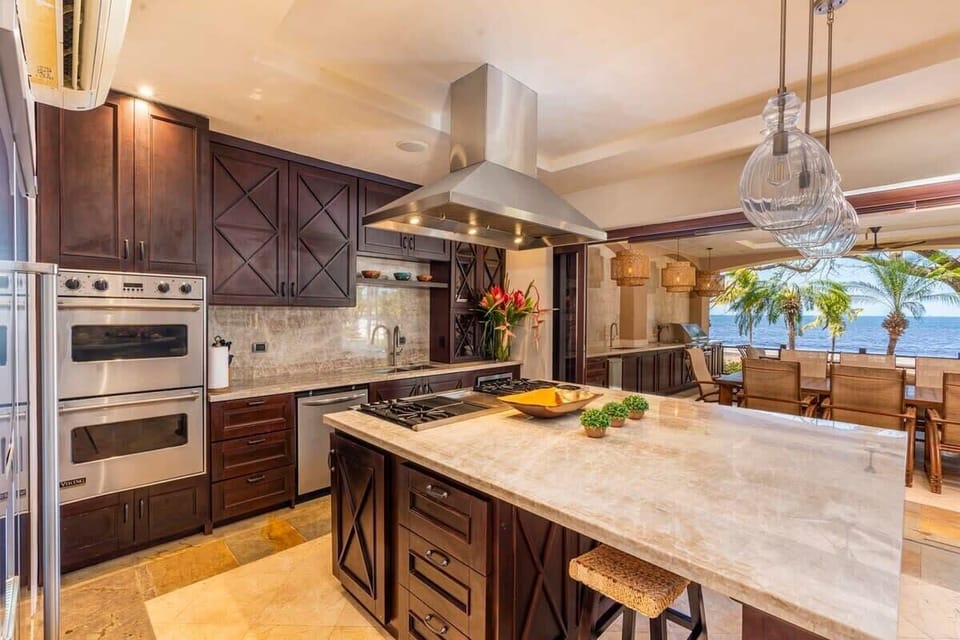 Kitchen area