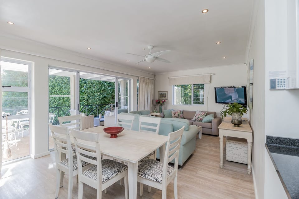 Open plan dining room lounge and kitchen. 