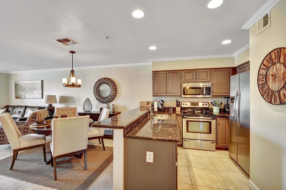 Fully Equipped, Updated Kitchen