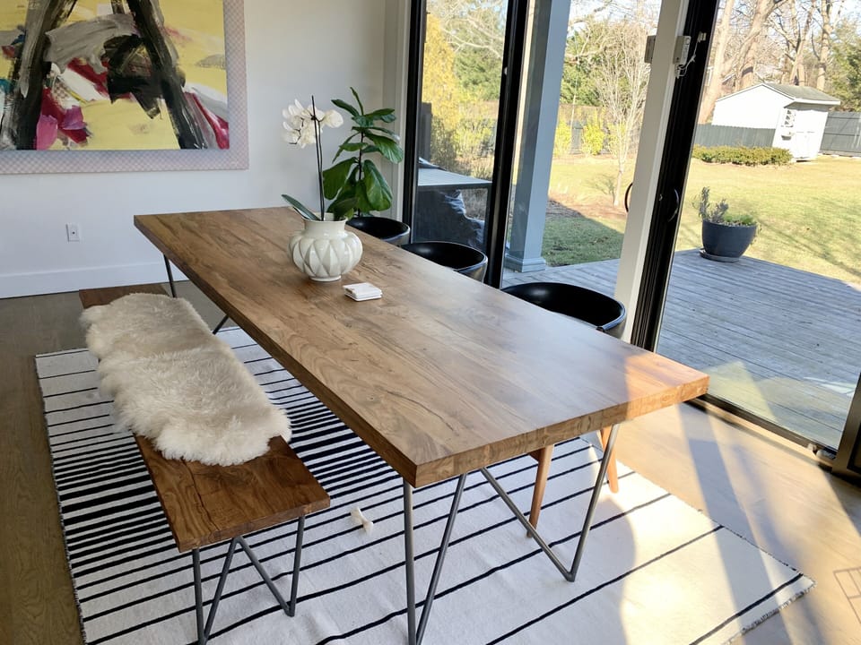 Dining area (from other angle)