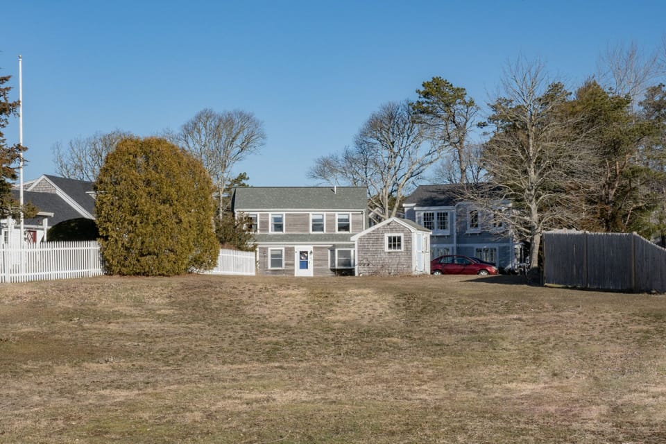 Field to House