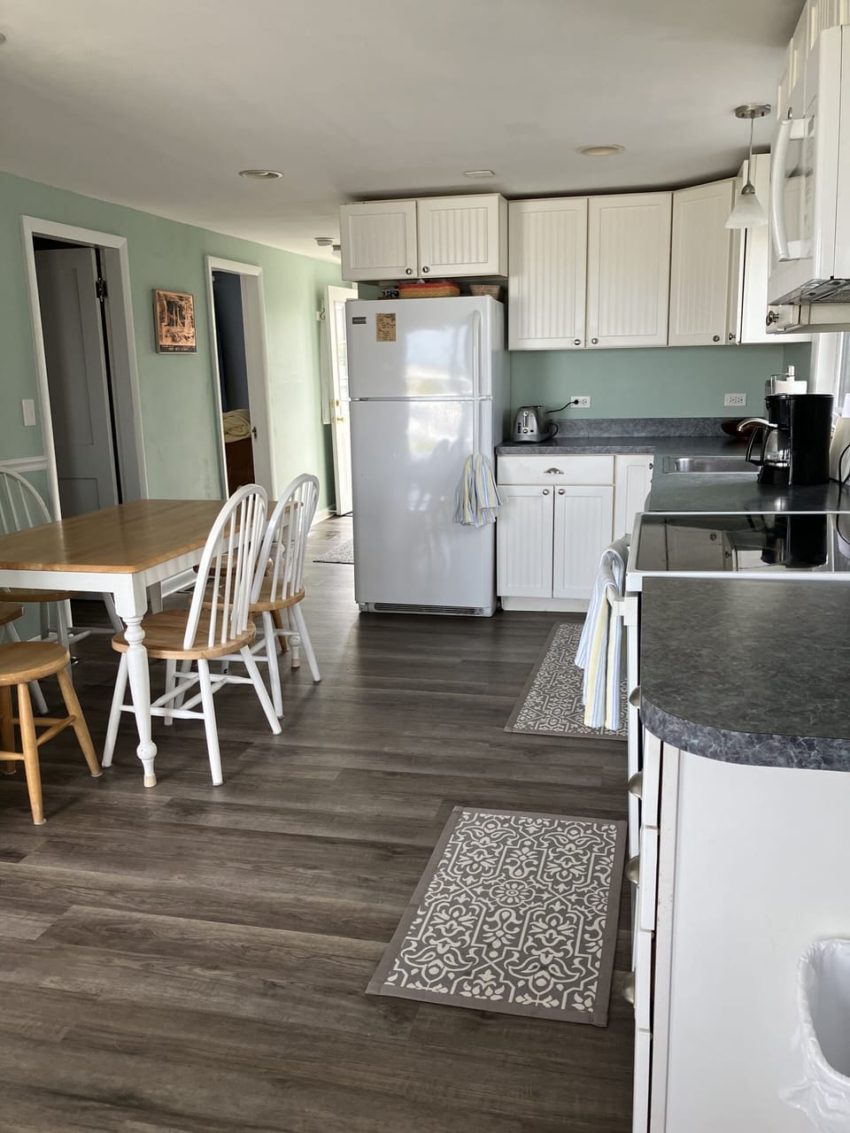 Kitchen area
