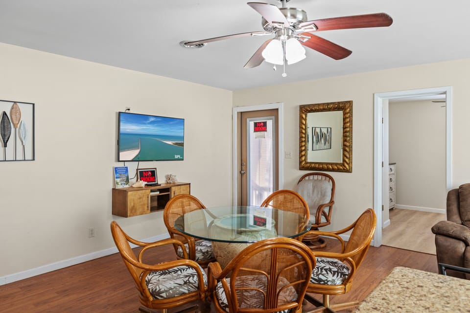 Dining Table sits up to 5 comfortably