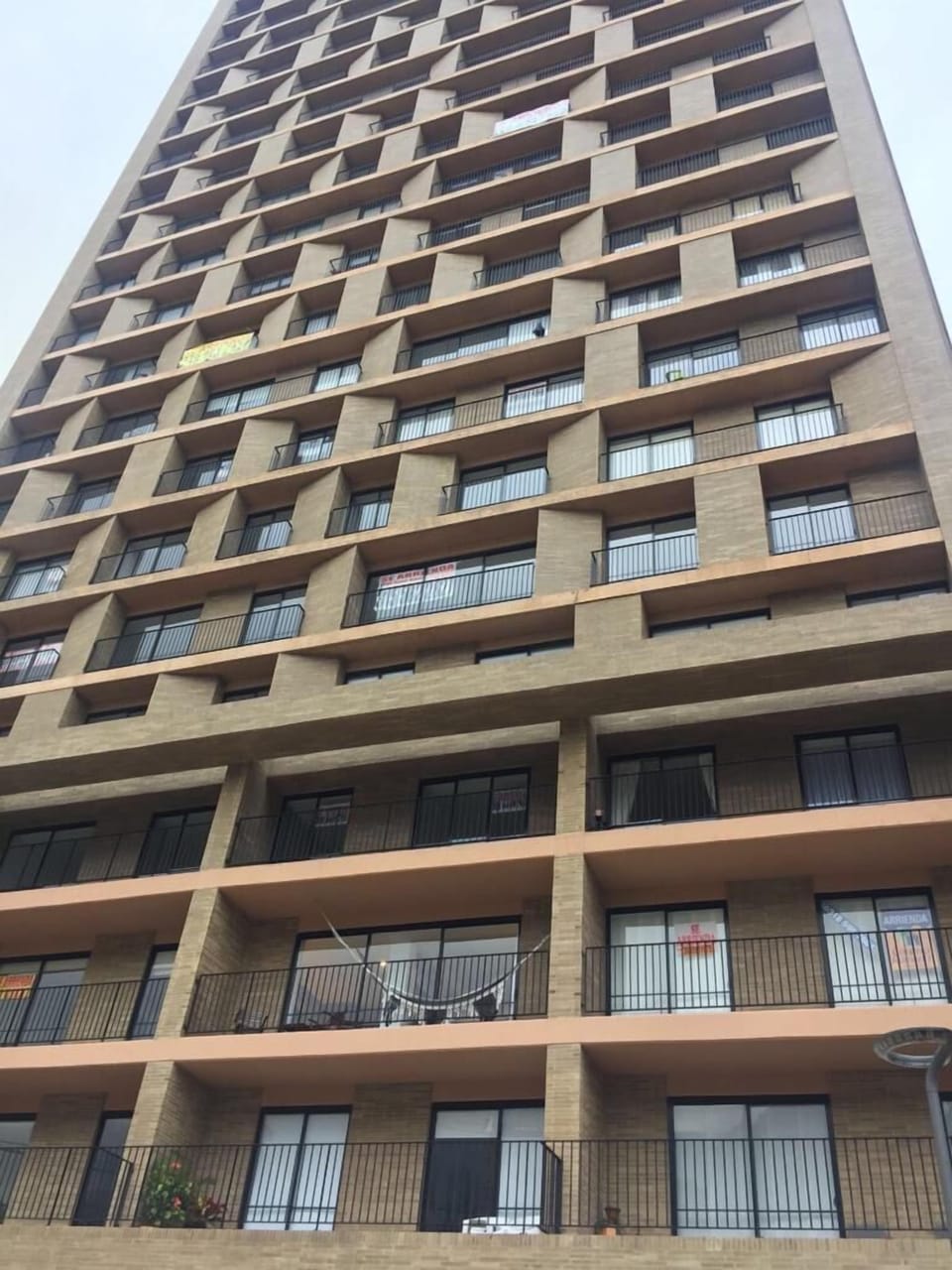 Torre Equilibrium