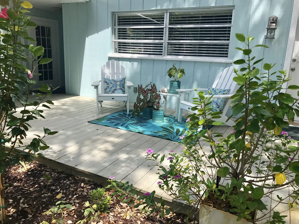Front deck 