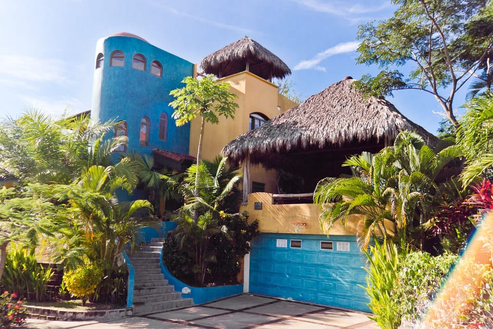 VILLA EXOTICA: 