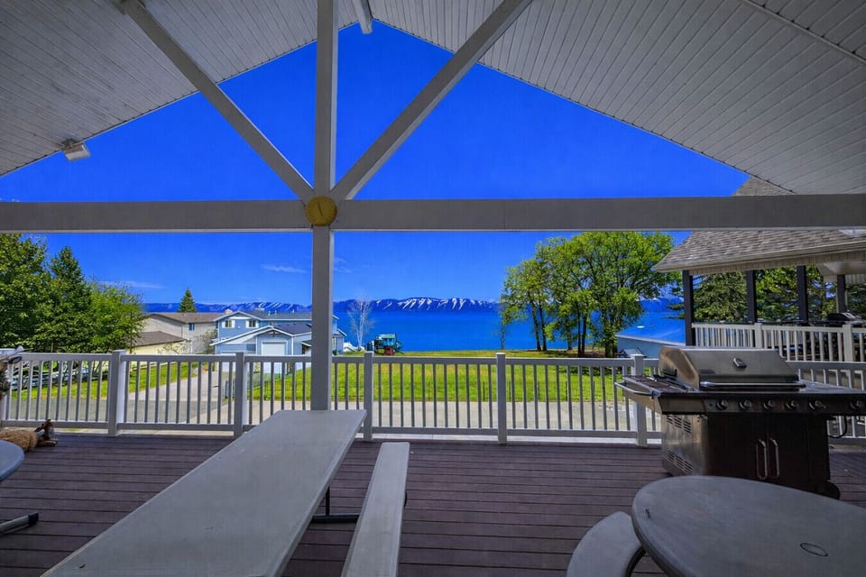 Expansive open-concept space with charm, ideal for meals, lounging, and family fun