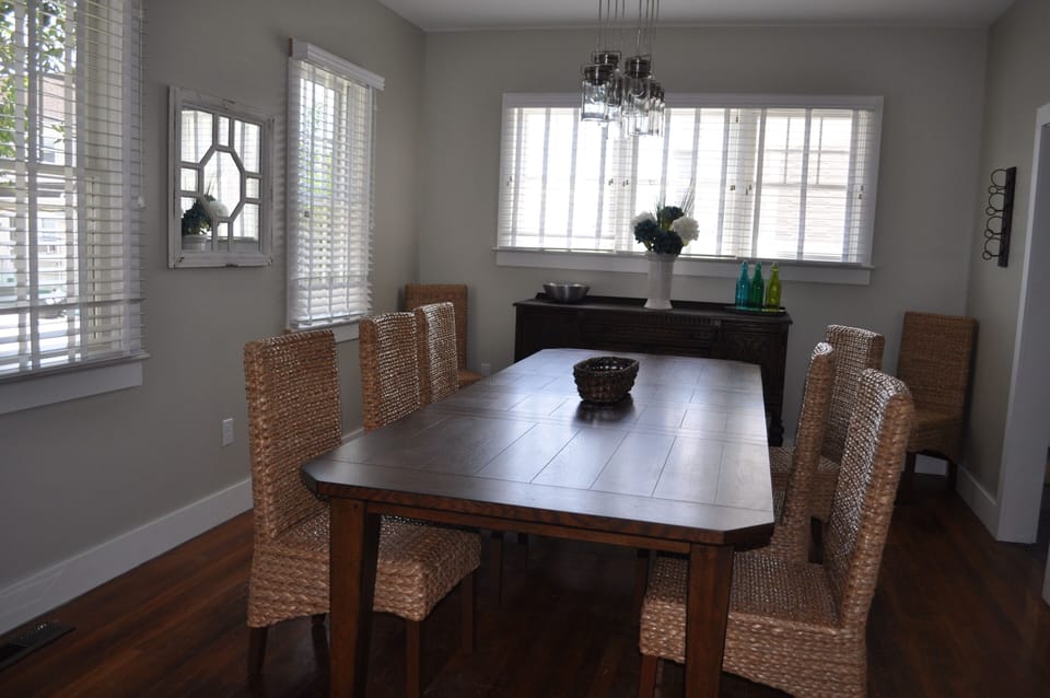Dining room with seating for 10