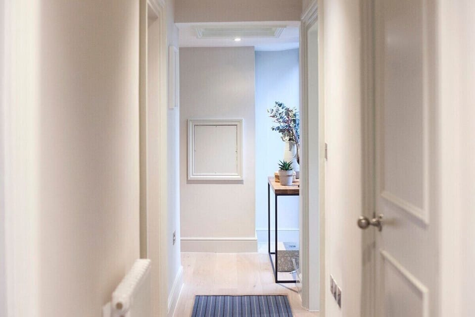 Entrance / Lobby