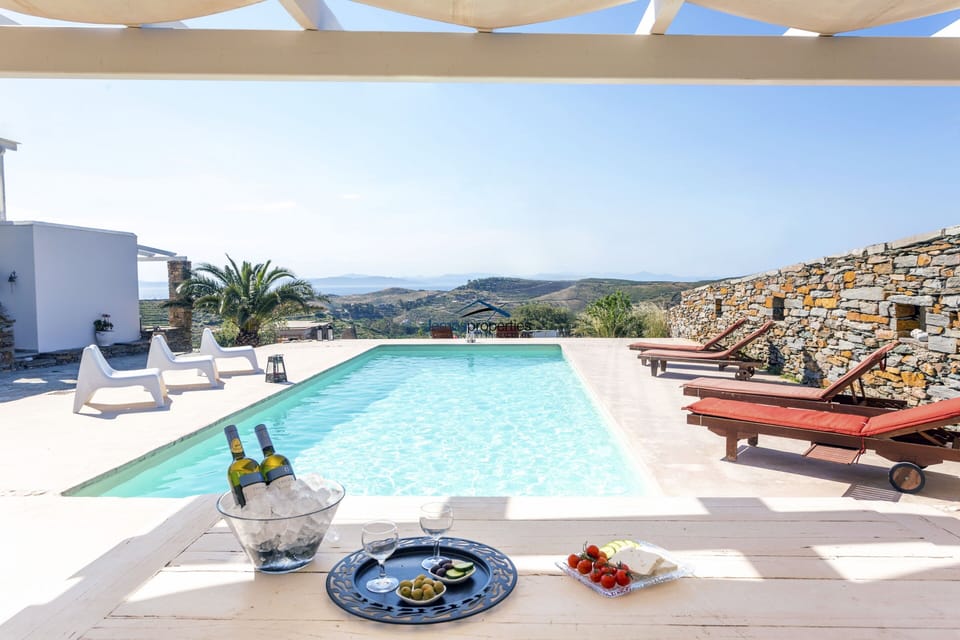 The pool and view