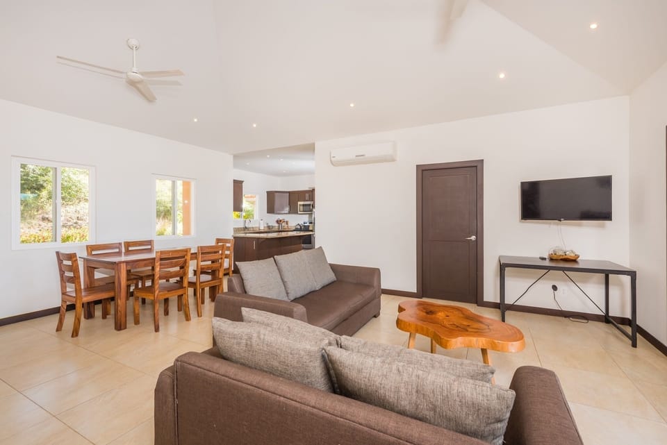 Open floor plan, Living room, dining area and kitchen