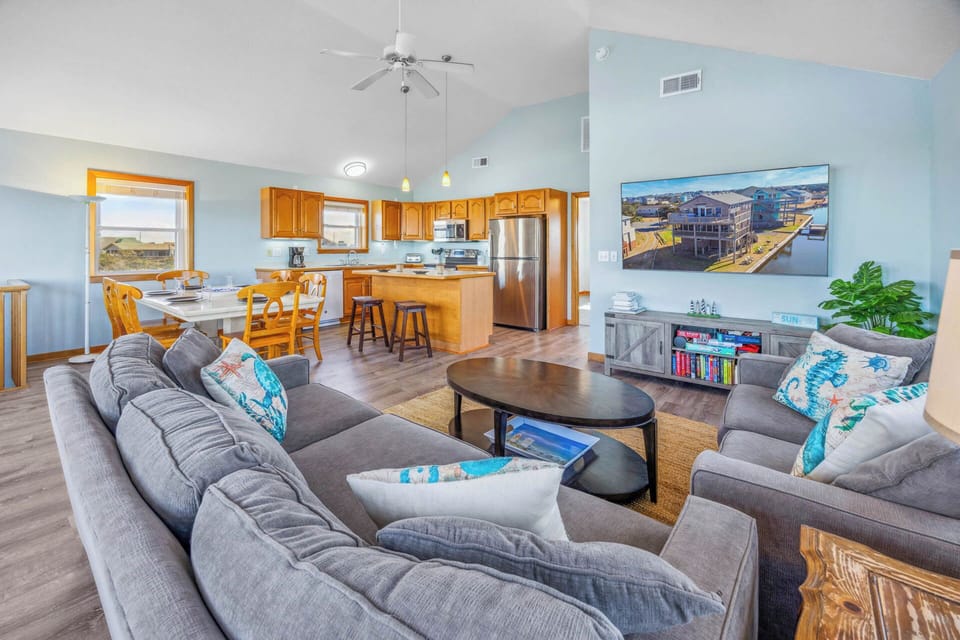 Surf or Sound Realty - 94 - Summer Wind - Great Room -3
