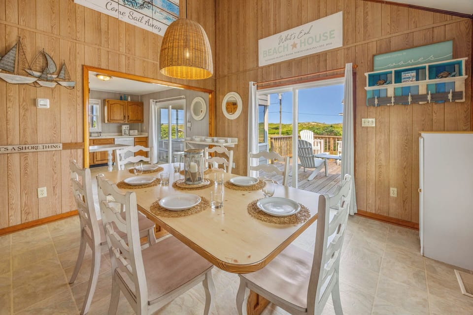 Surf or Sound Realty - 565 - Whit's End - Dining Area -2