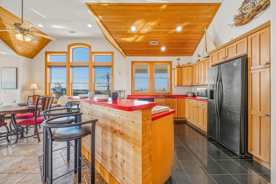 Surf or Sound Realty - 528 - Hatteras Seaduction - Kitchen -1