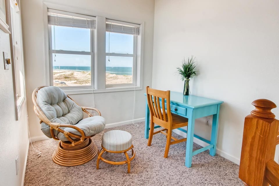 Surf-or-Sound-Realty-Ocean-HI-712-Loft