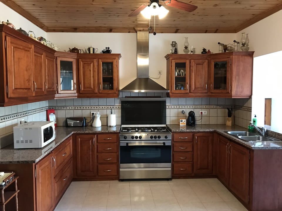 Kitchen fully equipped