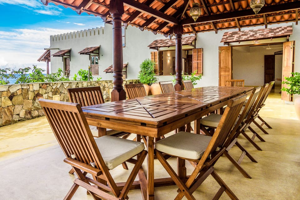 OCEAN FACING PRIVATE DINING PAVILION
