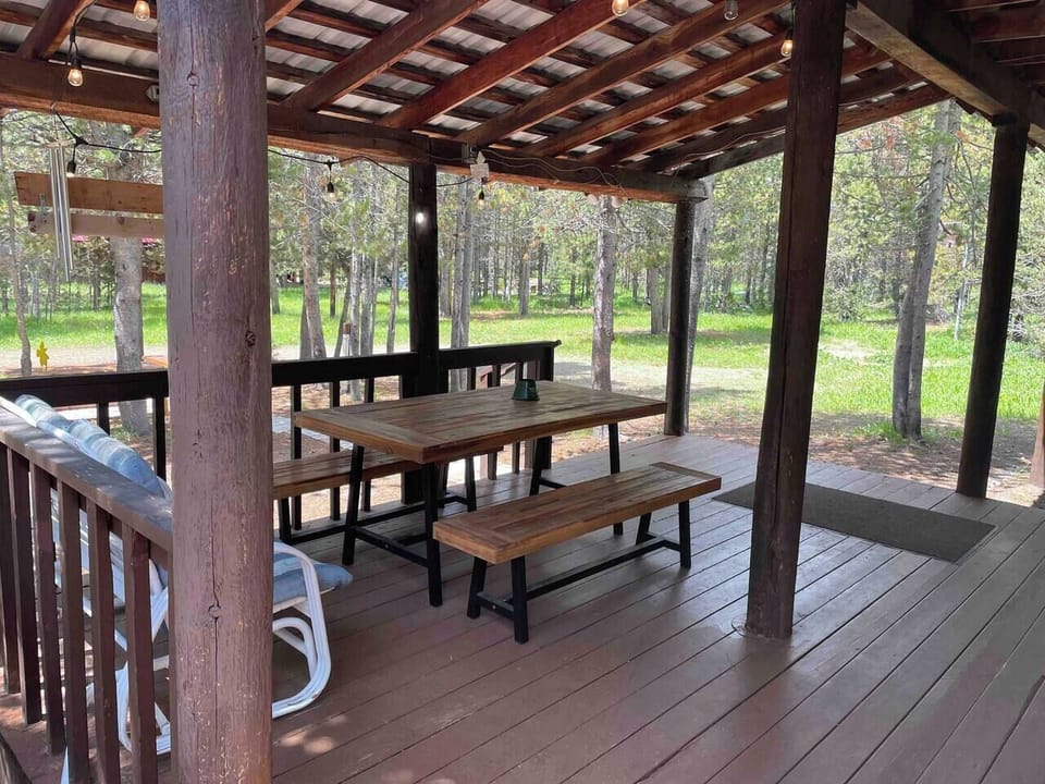 Outdoor table to enjoy the beauty