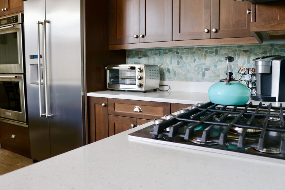 Kitchen view #5; Cuisinart toaster/oven
