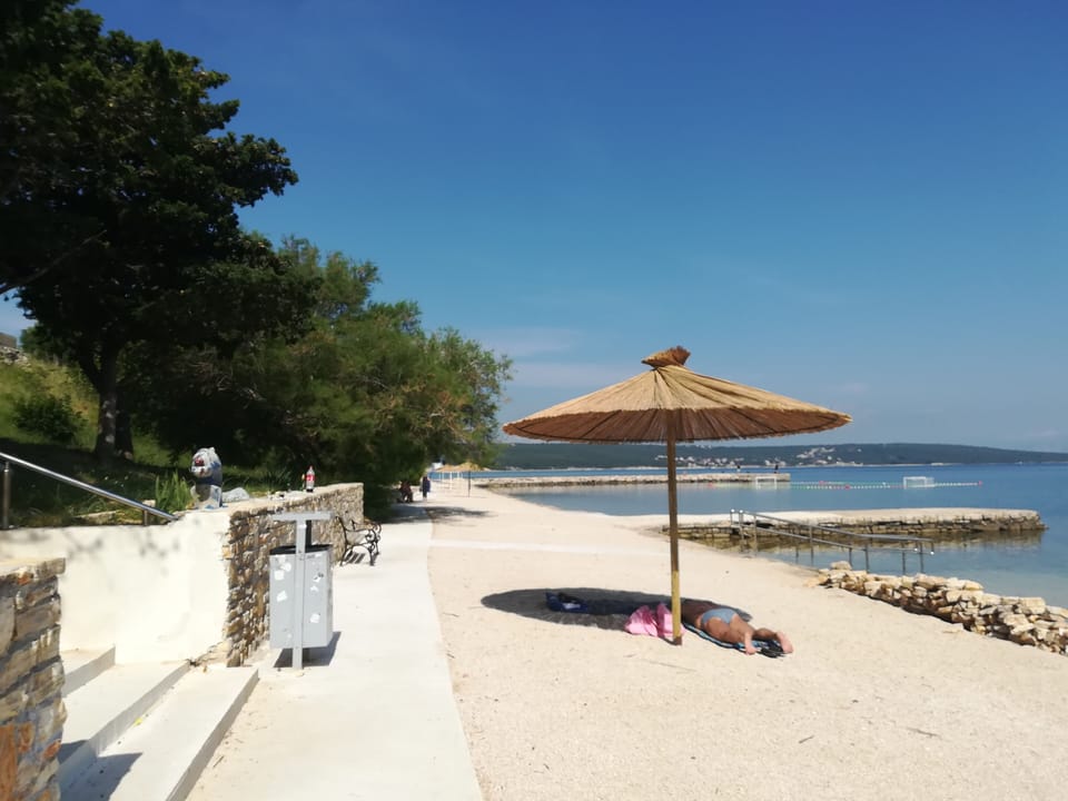 beach in karin