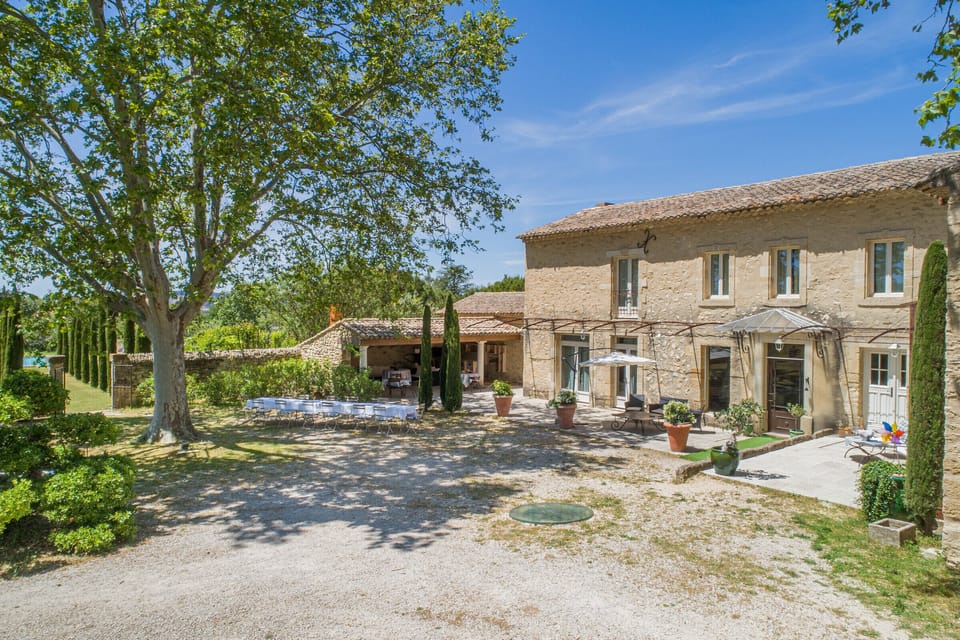 Holiday rental LES TAILLADES farmhouse for rent 14 people garden
