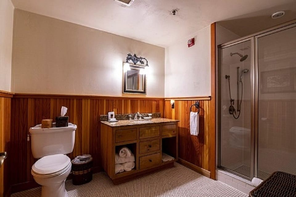 Second bedroom bath with radiant heated floors!