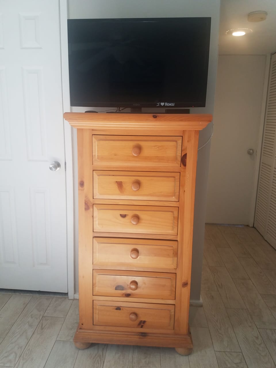 TV in master bedroom 