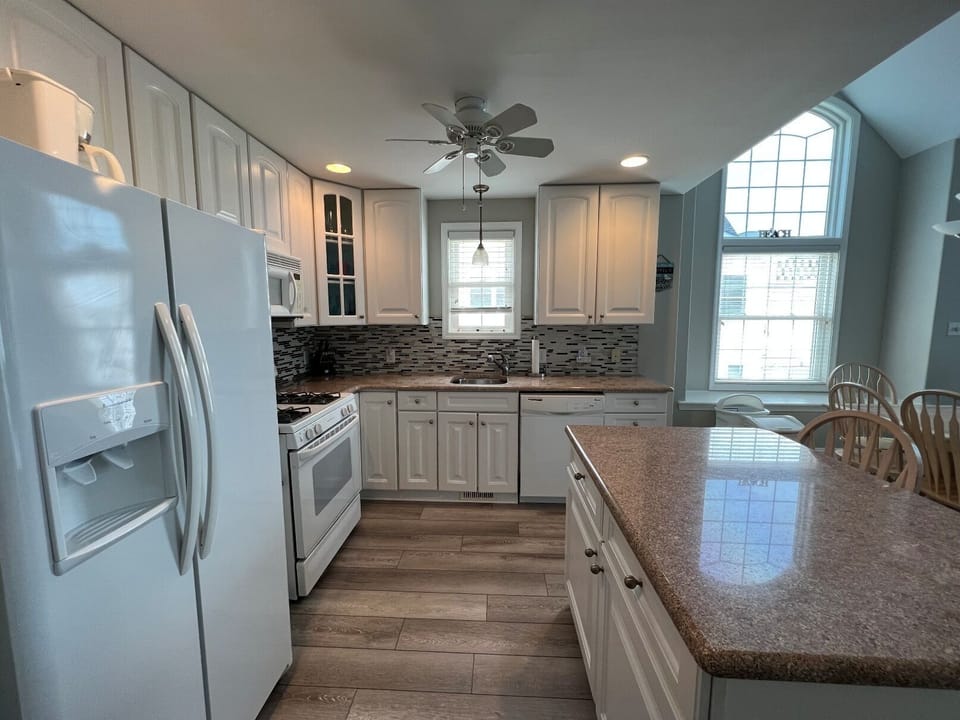 Upgraded New Kitchen