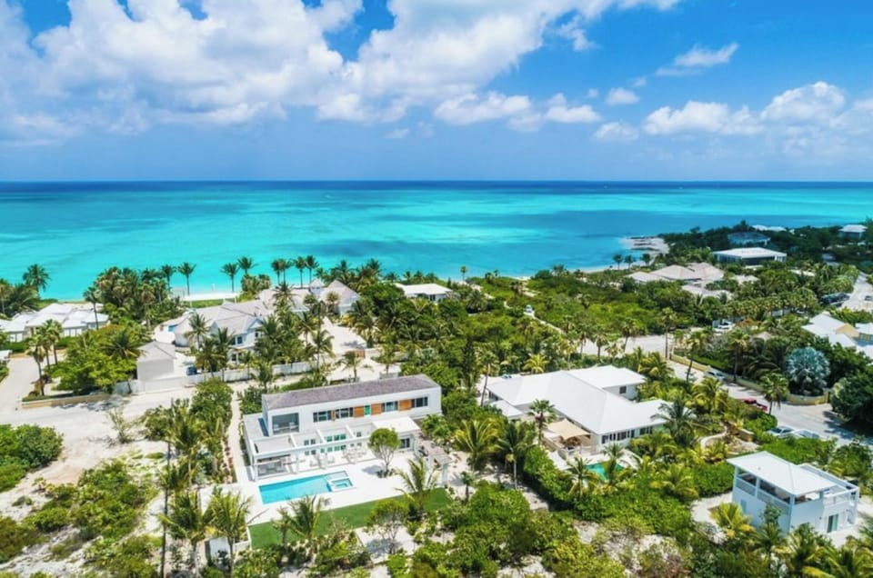 So close to the beach without beach front pricing